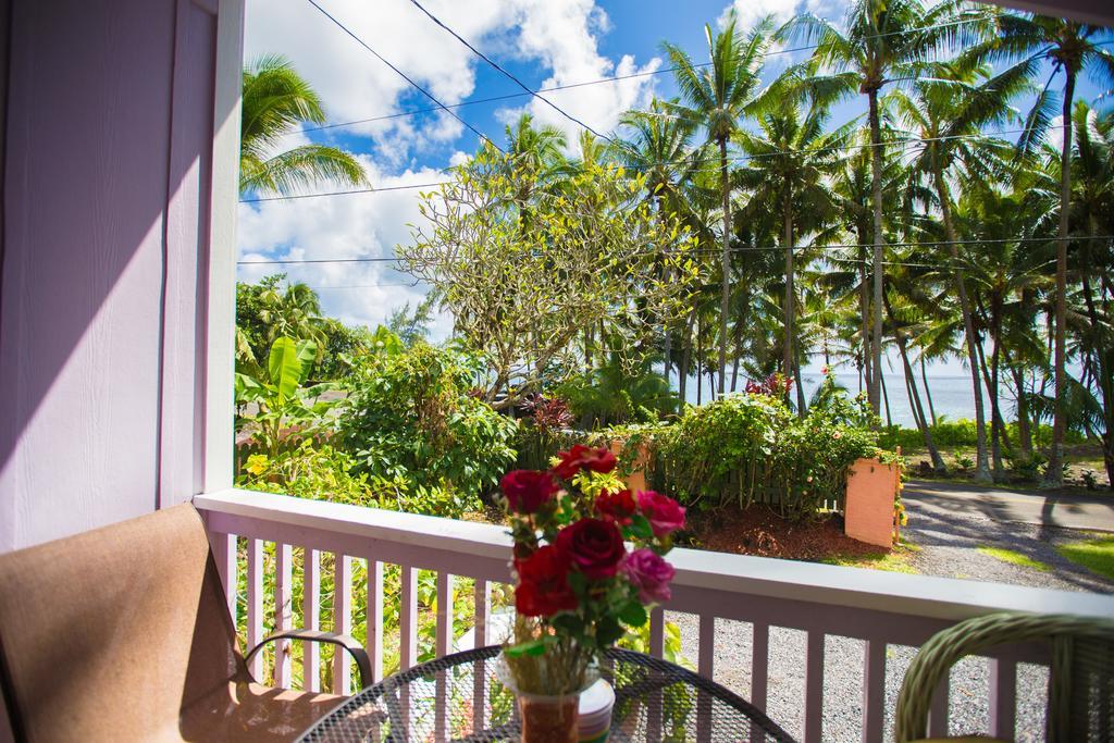 The Dolphin Cottage At Kehena Beach Exterior foto